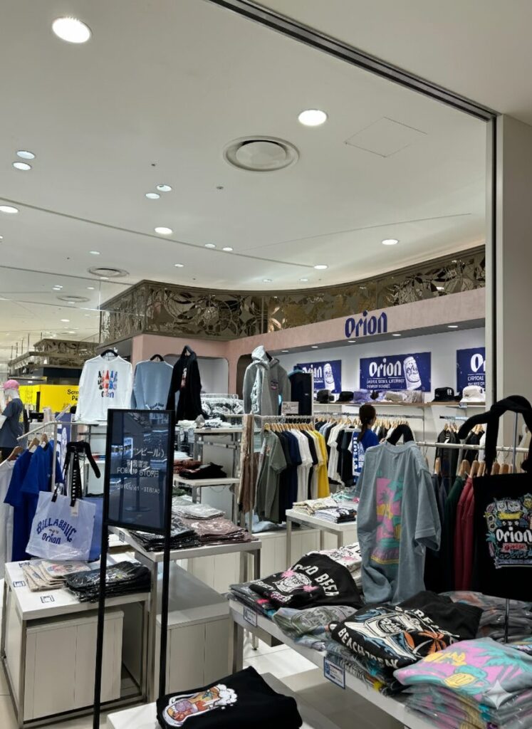 あべのハルカスでのオリオンビールグッズポップアップストアの様子